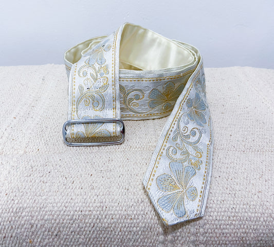 Ceinture en satin innoverto.nice