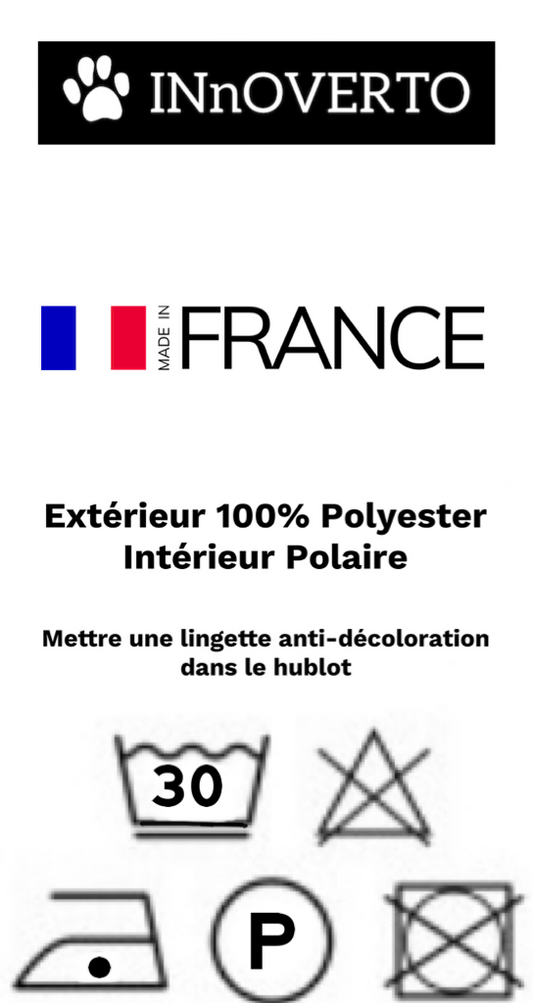 Entretien du manteau : lavage délicat à 30 °C avec une lingette anti-décoloration, sans blanchiment ni sèche-linge, repassage à basse température.